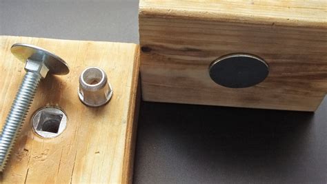 how to bolt into box